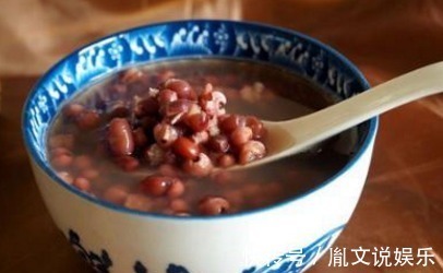 红豆|红豆和它一起煮,便秘跑了,气血足了,雀斑少了,胃也越来越健康