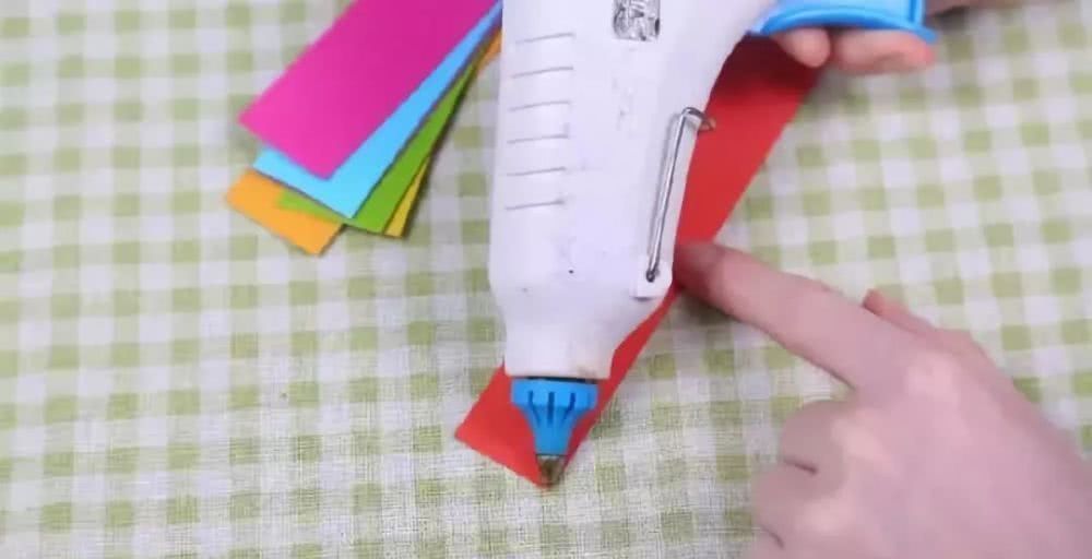 七色|和孩子一起制作七色彩虹挂件,挂在小房间,赏心悦目