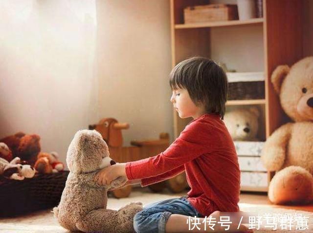 不管束|长大后“没出息”的孩子,基本都有3个明显特征,希望你家娃没中