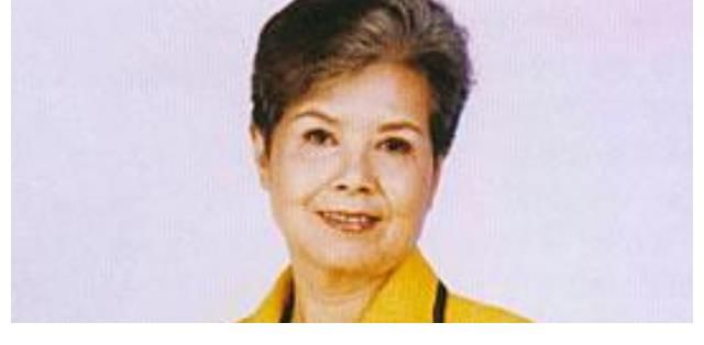 央視第一女主持人沈力：晚年重獲愛(ài)情，兒子卻是她的遺憾