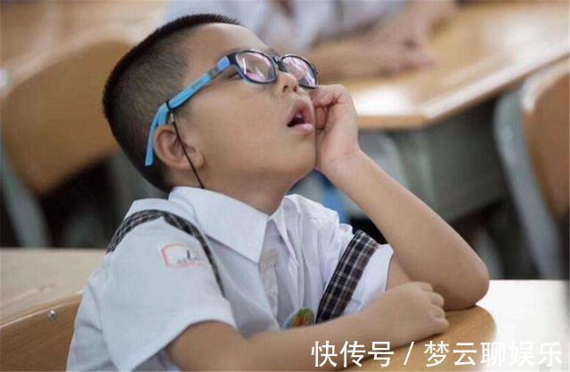 差别|“经常午睡”和“从不午睡”的孩子,长大后,这3个方面差别很大