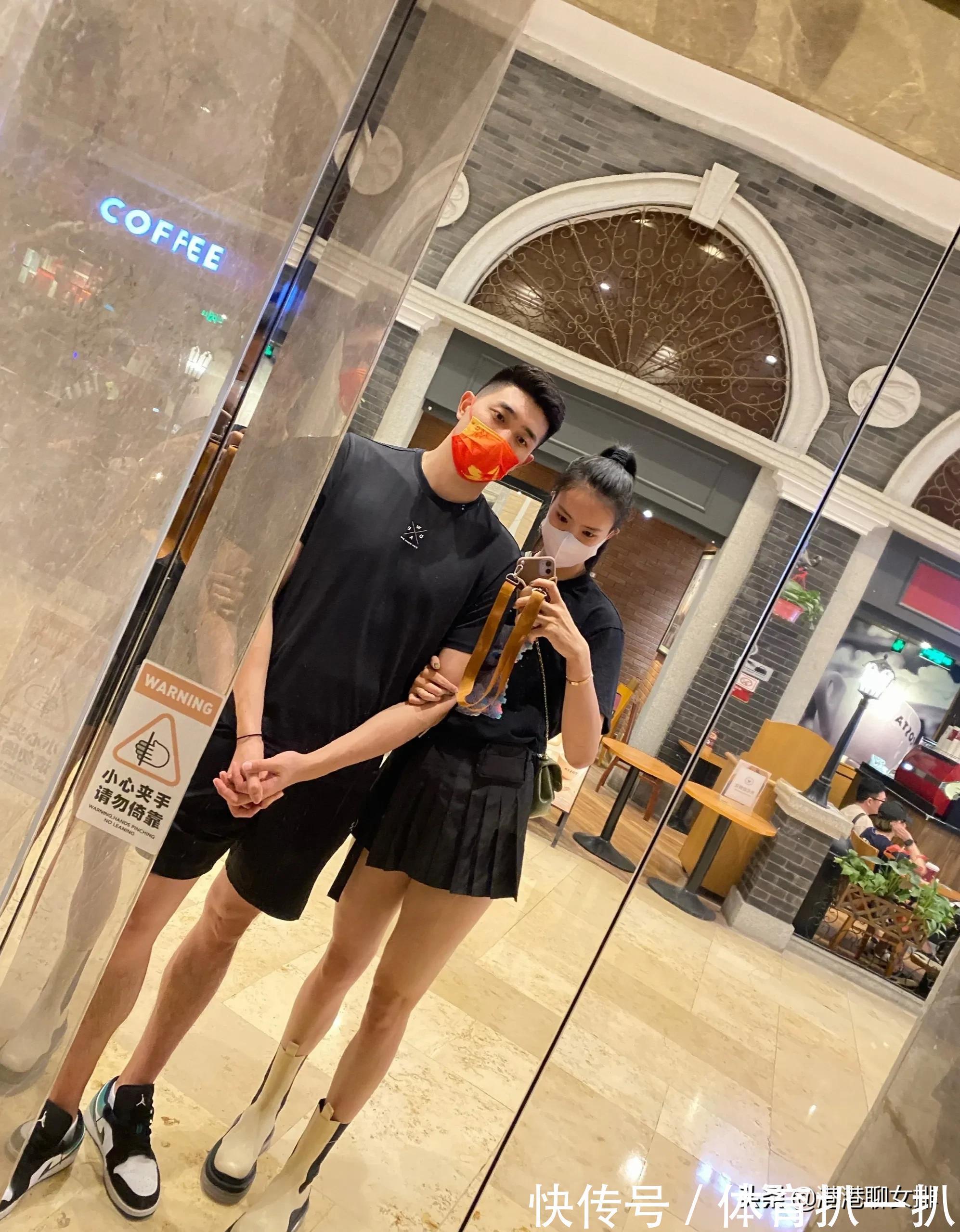 张常宁|张常宁发文庆祝生日,旁边的小孩实力抢镜,球迷:开心之余要努力