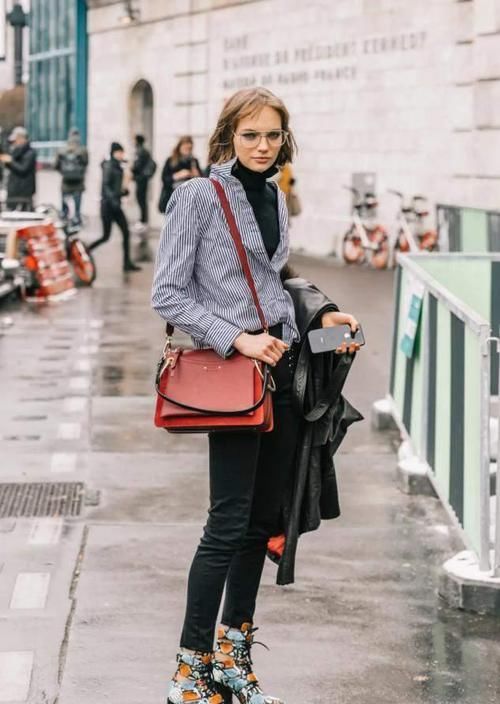 ?谁说50岁就是奶奶，这位51岁博主的减龄搭配，得体优雅、照搬简单