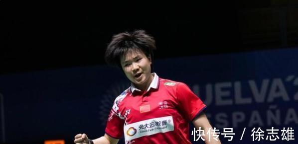 韩悦|逢冰不胜魔咒继续!何冰娇2-0韩悦,晋级羽毛球世锦赛女单四强!