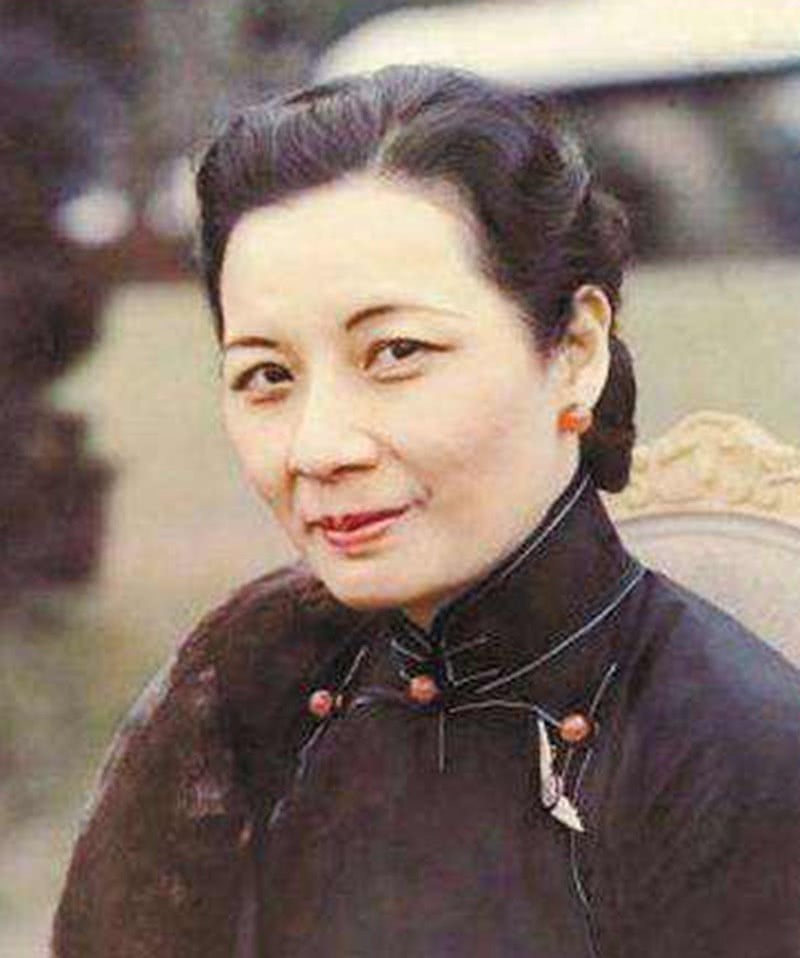 有情|宋美龄虽然没有孩子，但是却有情同母女的外甥女