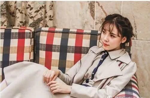 淑女|长发这样编比丸子头好看,2020年春季淑女必火日常编发