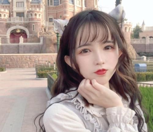 长时间化妆的人跟不化妆的人会有什么区别？你知道吗？来看一下吧