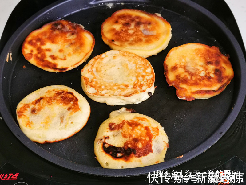 孩子最爱的早餐饼,早起10分钟就能做好,松软香甜真好吃