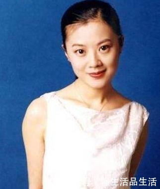 主持人|前央视著名才女姜丰,修改国籍为爱远嫁,如今离婚后过的怎样