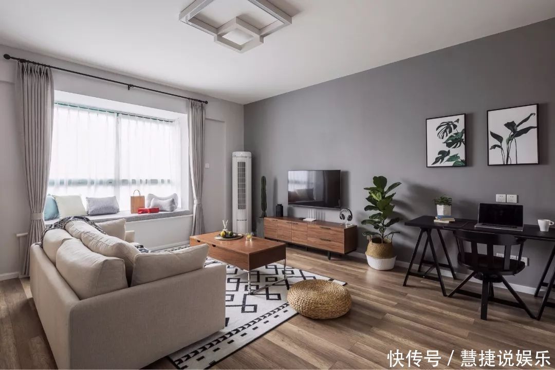 简约|33款高级灰的客厅，简约空间的高级感