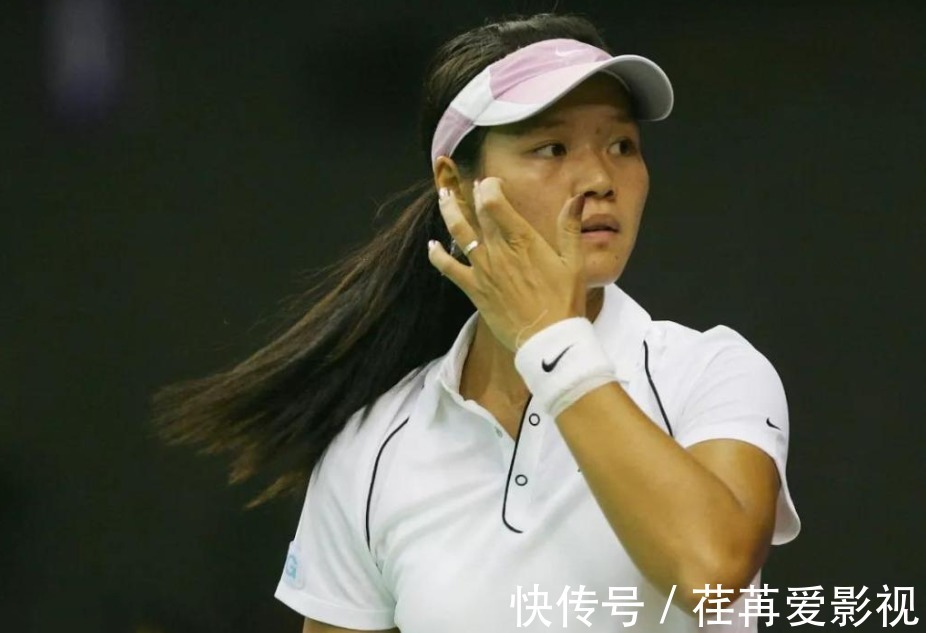 网球界|李娜领奖为何从不感谢领导?李娜:不敢感谢,感谢要交65%的收入