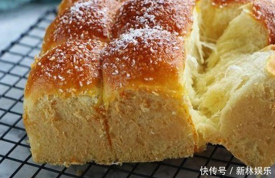 早餐别再只是吃油条了,在家自制小面包,好吃又美味