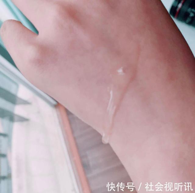 回首过去一年，总结这些高性价比的精华，又美白又抗老不输大牌！