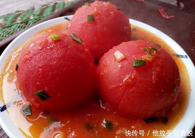 蒸8分钟就出锅,用来代替晚餐,坚持每天吃,皮肤好了,腰也细了