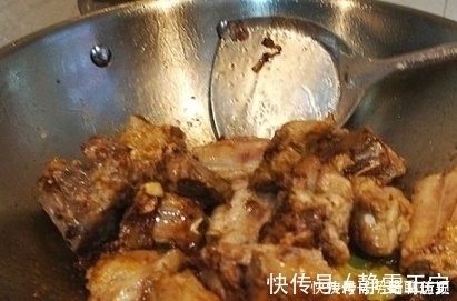 炖排骨|炖排骨，直接焯水是大错！大厨教你一招，排骨软烂无腥味，特鲜香