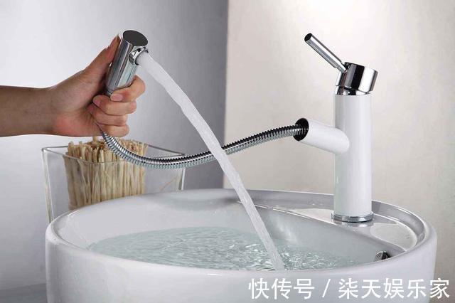 水龙头|房子住了5年,卫生间越用越舒心,全靠这6个设计,大家跟我学一下