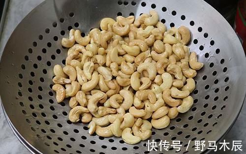 快过年了，教你挂霜腰果，记住2点，香甜酥脆，可当零食可作冷盘