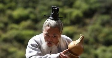 真相$此人是明朝大富翁,放着十几个老婆不管去做乞丐 死前才说出真相!