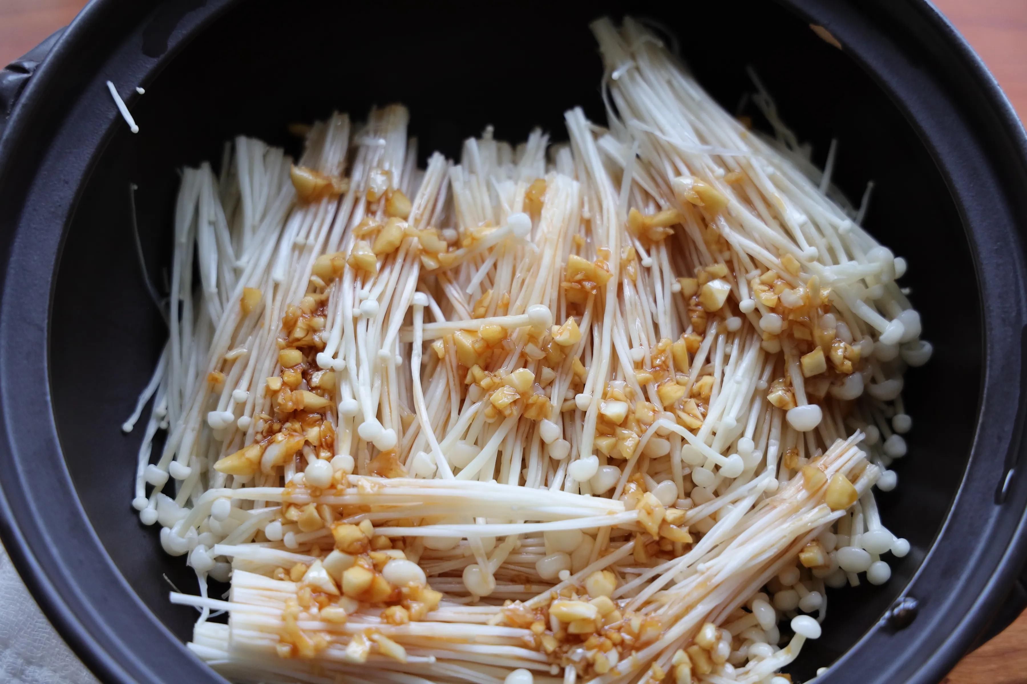 金针菇|秋天一定要试试这道菜，又鲜又香，超级下饭好吃，做法还超简单