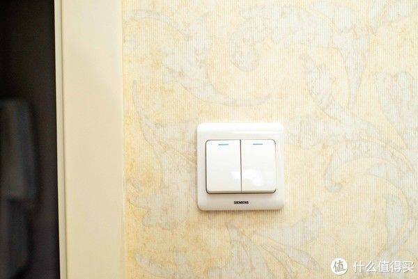 双开|我的家电购买备忘录 篇八：老灯具散发新活力 ~ 西门子单火开关安装体验