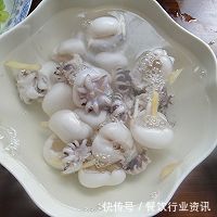 猪腰靠边站,它才是“男人宝”,年过40要常吃,焕发精神干劲足!