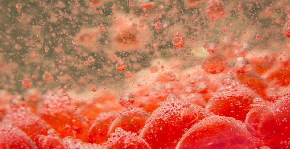 中老年人|烧开水里加1勺,喝上15天,清光血管垃圾、血脂降了,血栓不来