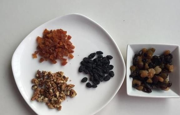 黑葡萄干|三伏天就爱这口清凉，有酸奶就能做，不用锅不用煮，搅拌2下就好