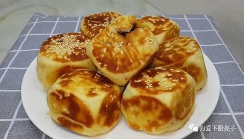 面包|面粉别再烙饼了,加1碗豆沙,比面包松软香甜,吃过就念念不忘