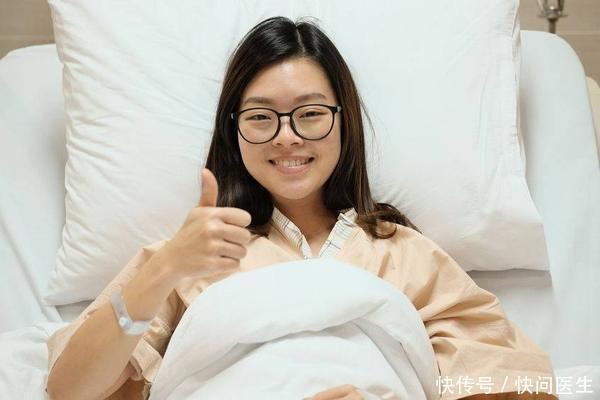 婆婆|坐月子有必要请月嫂吗?过来人告诉你请不请月嫂有何区别