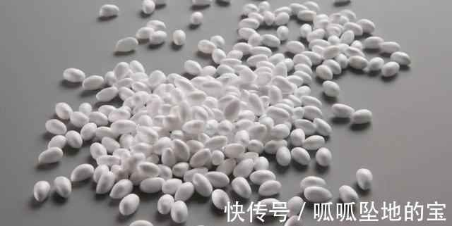 nike|制造了新百伦、锐步和Nike多双爆款球鞋的他,要来辅佐侃爷了!