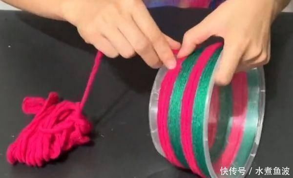 铁丝|快餐盒上穿一根铁丝,用毛线缠一缠,放在家里好看又实用