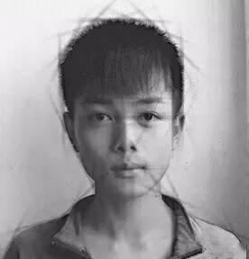 好好学习|这个高一男孩不好好学习,却用圆珠笔画出了纸上奇迹,专家都不敢相信