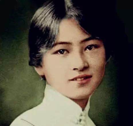 徐志摩|徐志摩对林徽因穷追不舍,此人用六个单词击退了他,厉害!