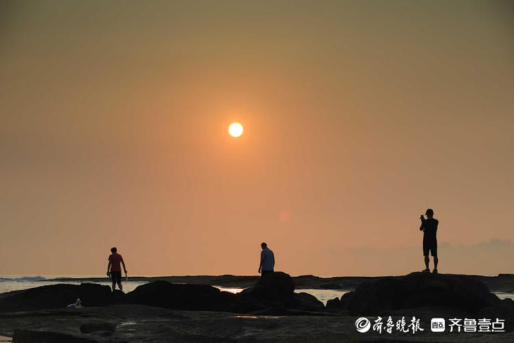 邂逅最美日出！日照灯塔公园晨曦初露，景色壮美快来打卡|情报站| 日出