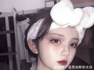 女生洗头牢记“3件事”，头发散发“自然清香”，小哥哥多半想追求
