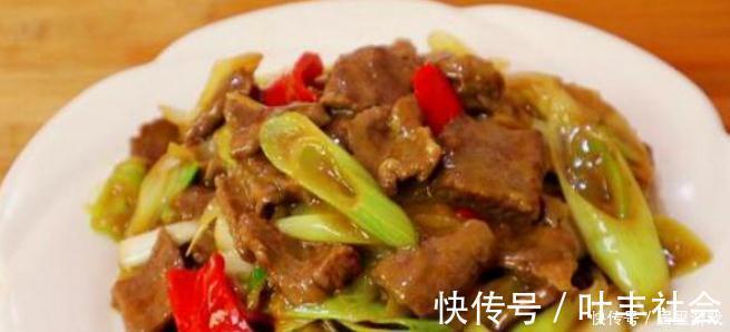 回味无穷的下饭菜,绝对的美味,简单又家常,家人百吃不厌!