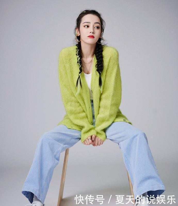 羊毛卷|羊毛卷显头大?半扎起来就好了,俏皮甜美又有韵味,很美