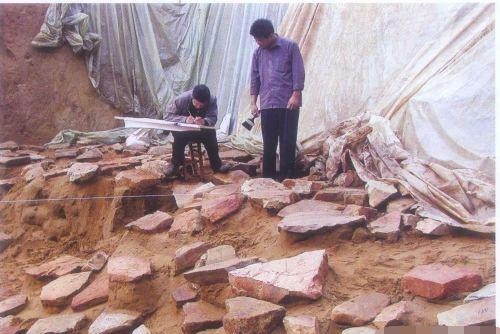 楚国王子为墓地设下一计,埋了10米沙子,各朝盗墓贼惨了!