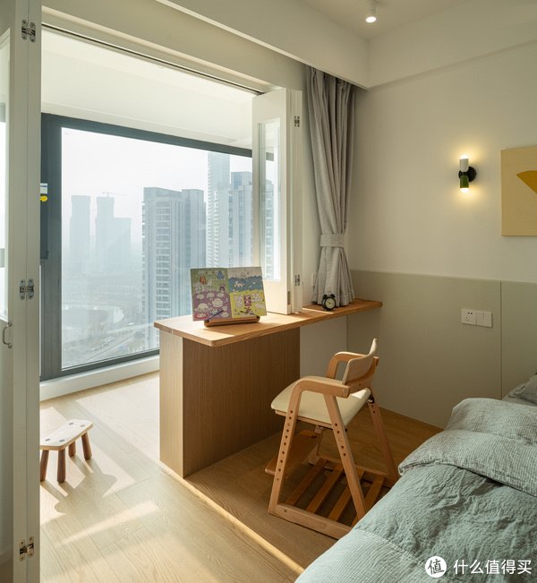 家装|武汉一对夫妻,花1年时间把家装成了极简风,还没入住就被吐槽了