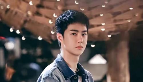 劉憲華|工作人員透露《這街》細(xì)節(jié)：只有王一博第二天帶隊