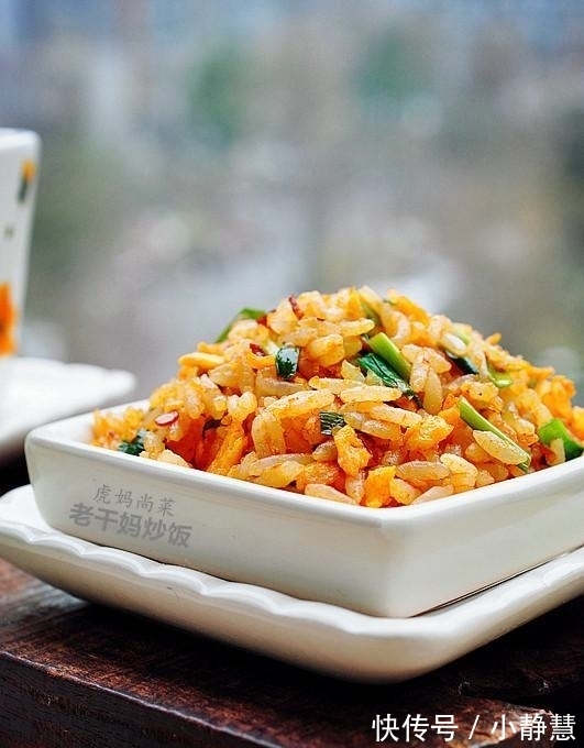 蛋黄液|5款花式懒人炒饭，有肉有菜一锅端，学会不愁早餐没得吃了