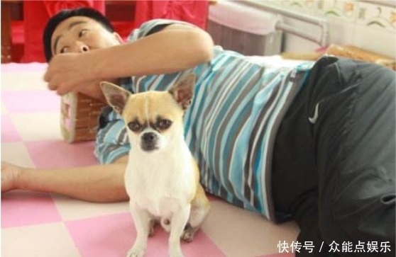 土炕|为何东北人家都是睡一个大炕?一家人睡一个通铺,怎么避免尴尬?