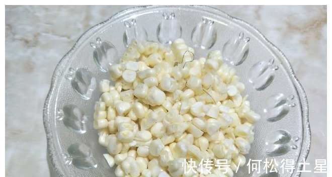 冰糖|破壁机食谱，奶香玉米汁，这样做简单方便，香浓好喝，午餐必备！