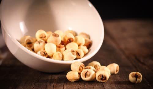 酸枣仁|失眠的克星找到了,5种天然助眠药,帮你安睡一整晚