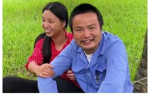 牛愛芳花100萬強行洗白，還要上春晚？網(wǎng)友：表演徒手搬咸菜缸嗎