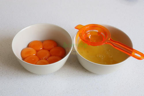 烘焙9年,这个古早味蛋糕方子很靠谱,蓬松香软,放五天不塌陷