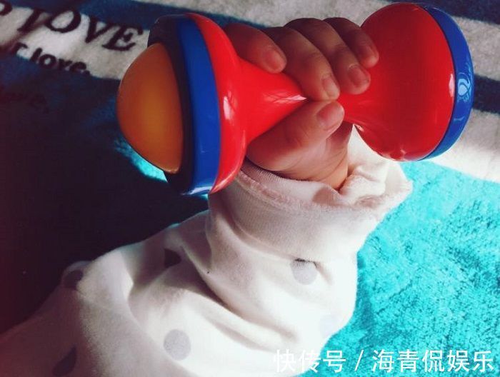 手相|宝宝以后聪不聪明,看他手部发育就知道,高智商的表现都在手上