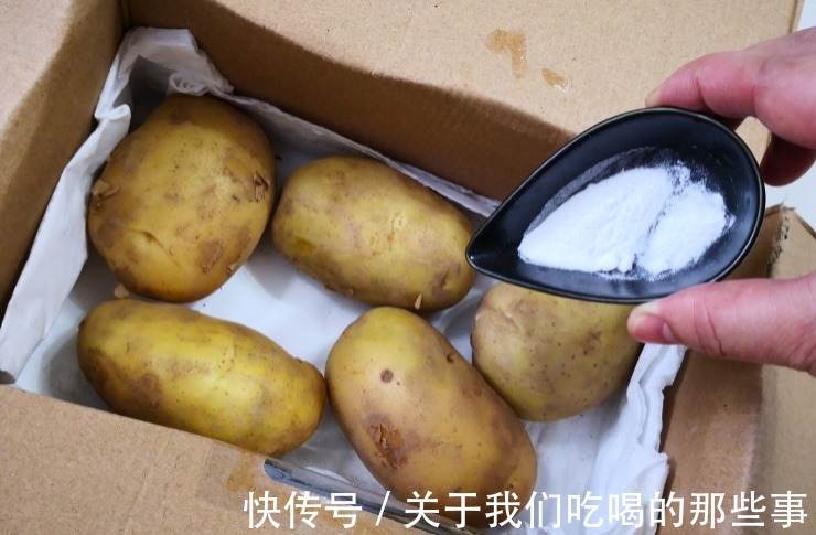 保存土豆别放地上，教你一妙招，放3个月也新鲜，不青不烂不发芽