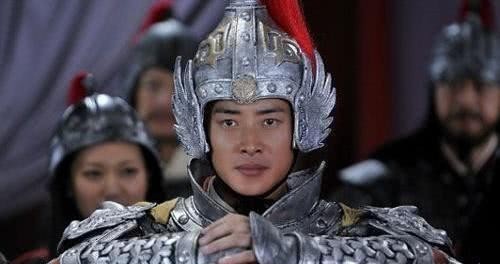 悲剧|他大字都不识一个,位高权重引皇帝猜忌,以悲剧收场