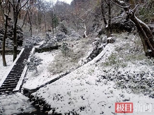 第一场雪|武当山景区迎来2021年冬季第一场雪